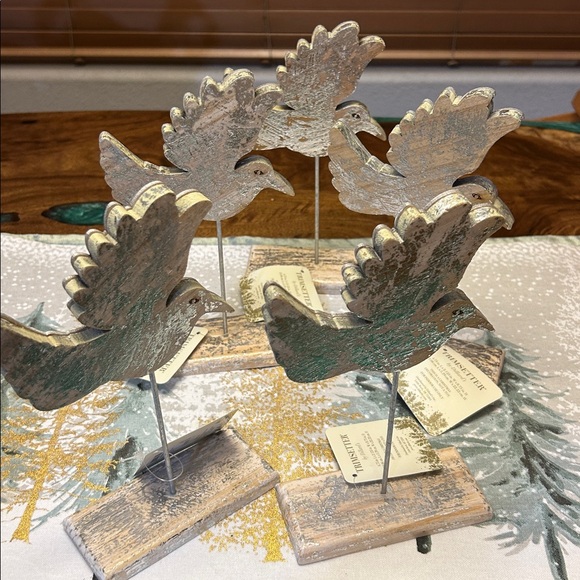 Trimsetter by Dillard's collection. Weathered Wooden Christmas silver, NWT - Picture 5 of 10